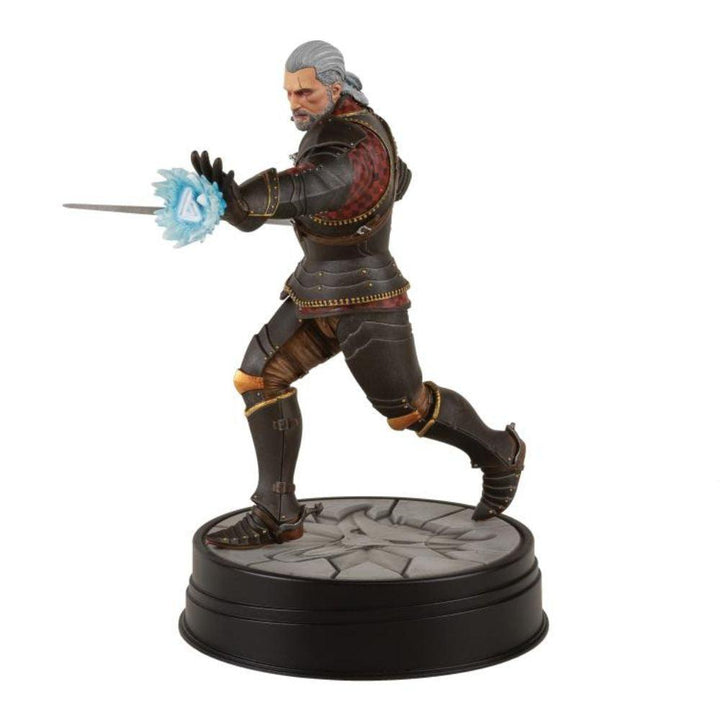 The Witcher 3: Wild Hunt Geralt (Toussaint Tourney Armor) Figure - Dark Horse Comics - Ginga Toys